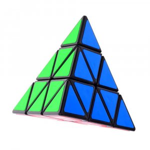Игрушка треугольник – рубик